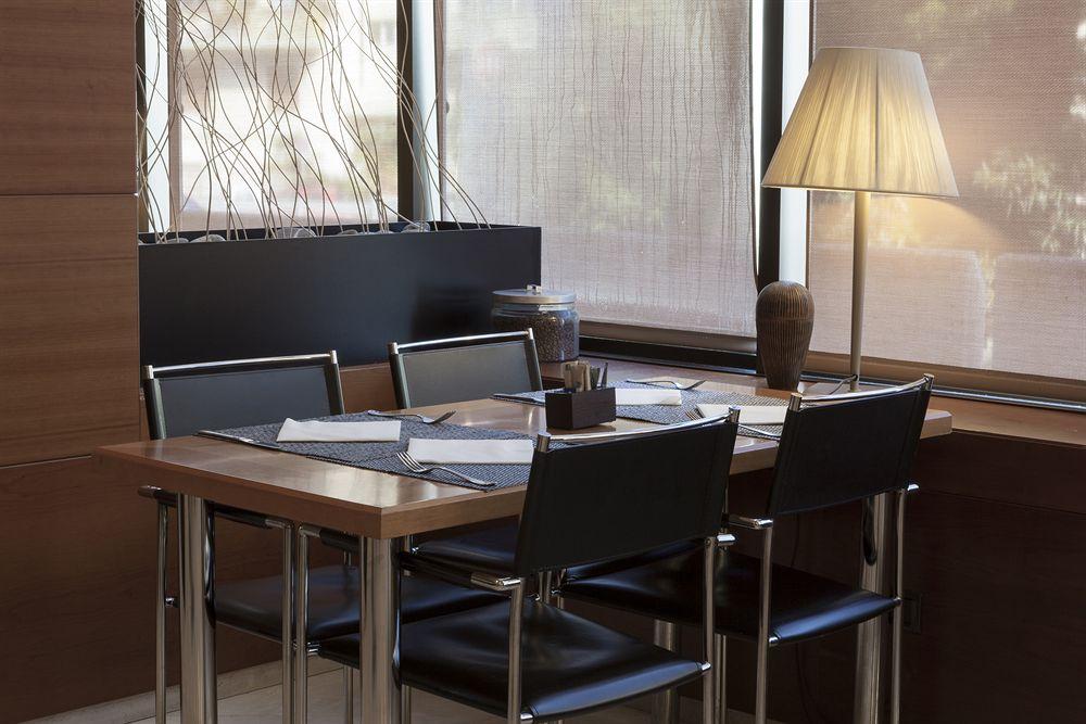 Ac Hotel Genova By Marriott Exterior photo