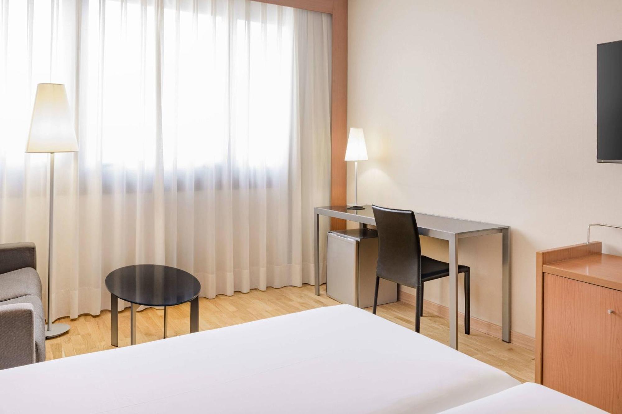Ac Hotel Genova By Marriott Exterior photo