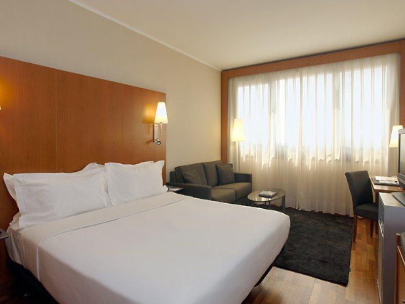 Ac Hotel Genova By Marriott Room photo