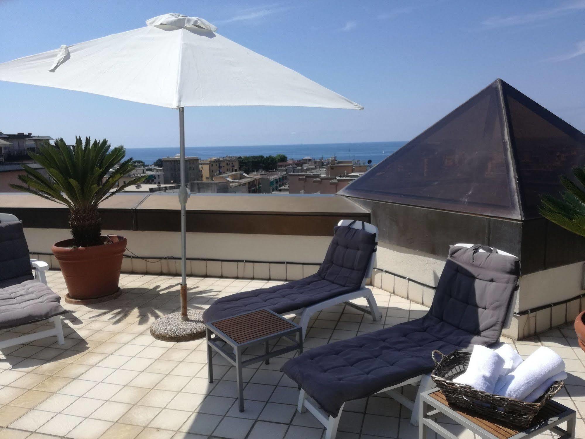 Ac Hotel Genova By Marriott Exterior photo
